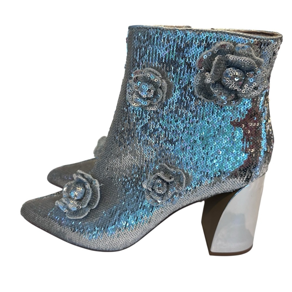 Betsey Johnson Finlee Silver Sequins Rosette Flare Heel Dress Bootie Size 10 - Picture 3 of 12